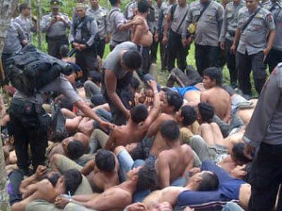 Polisi Amankan Puluhan Warga Naga Juang